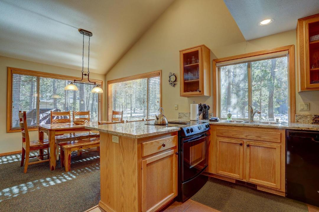 Photo of Kitchen in Sunriver