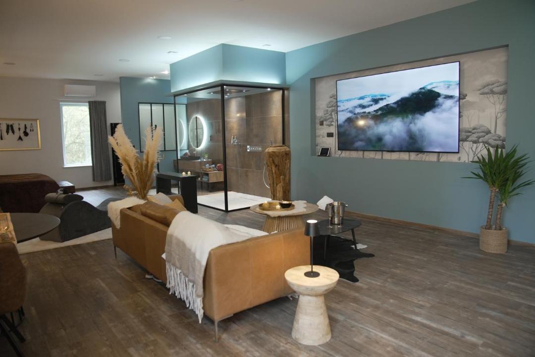 Photo of Others in Tetaigne