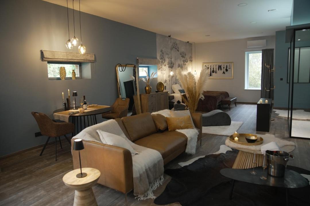 Photo of Others in Tetaigne