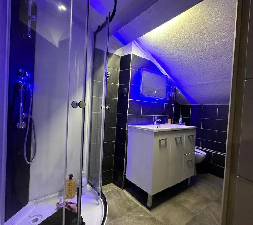 Photo of Bathroom in Perralliere