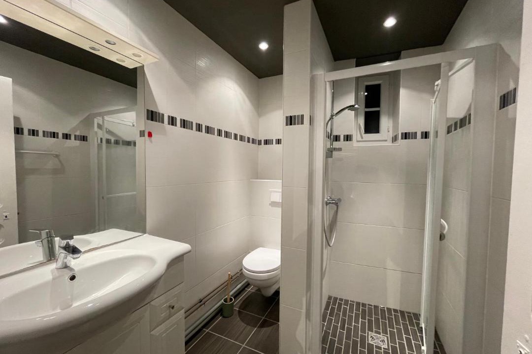 Photo of Bathroom in Mur-de-Barrez