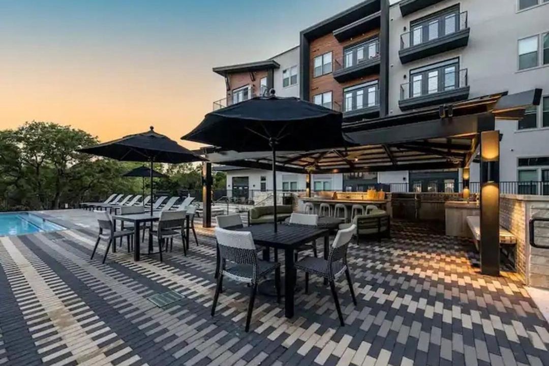 Photo of Patio Balcony in West Oak Hill