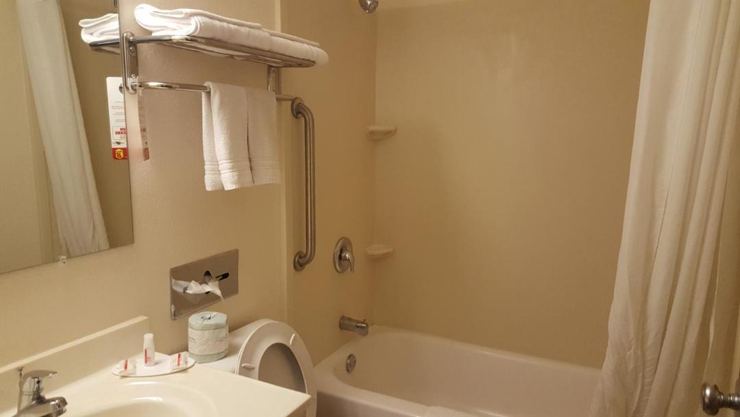 Photo of Bathroom in Abingdon