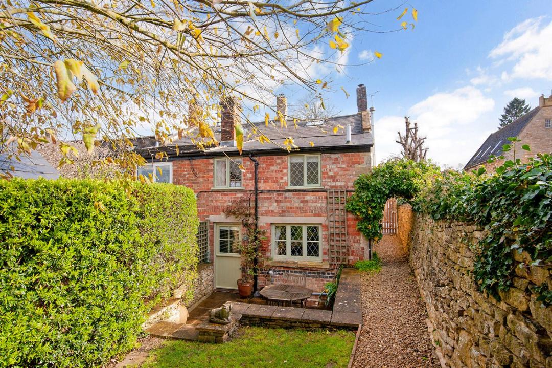 Photo of Others in Longborough