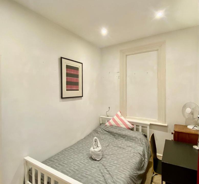 Photo of Bedroom in Vassall