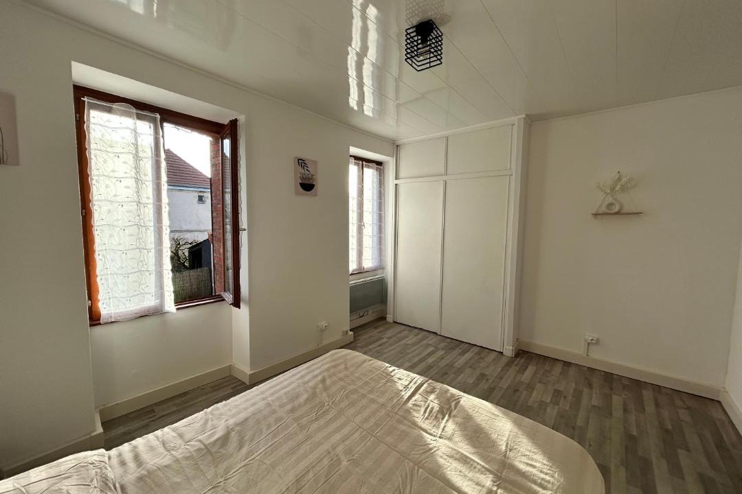 Photo of Bedroom in Saint-Maurice-la-Souterraine