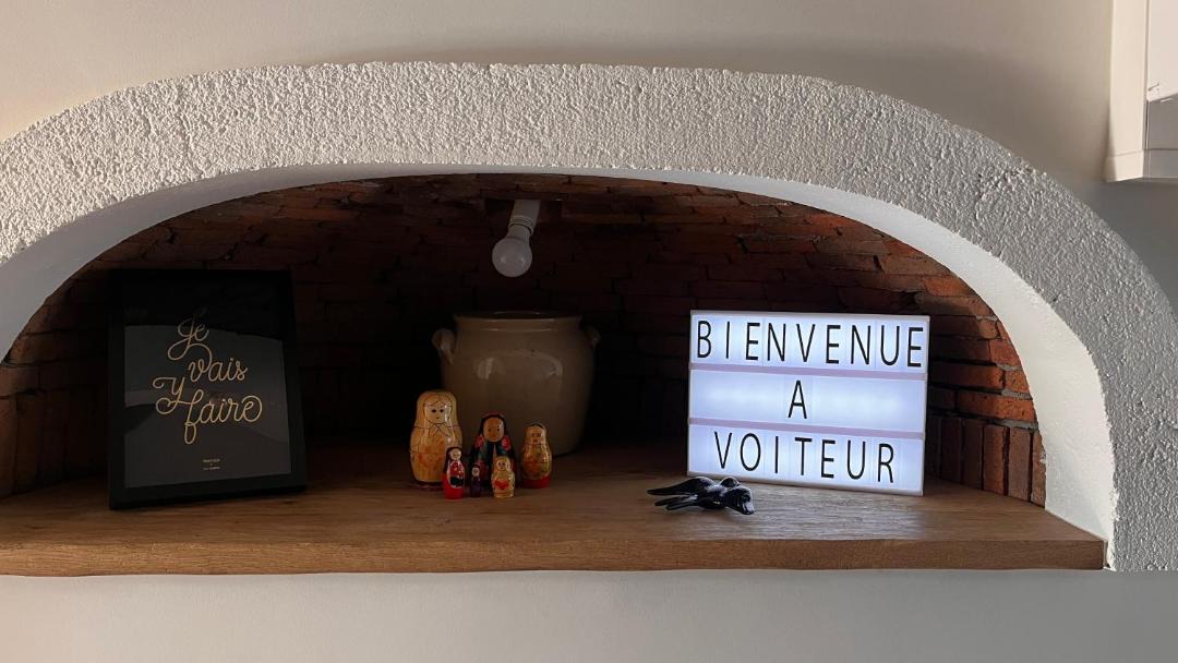 Photo of Others in Voiteur