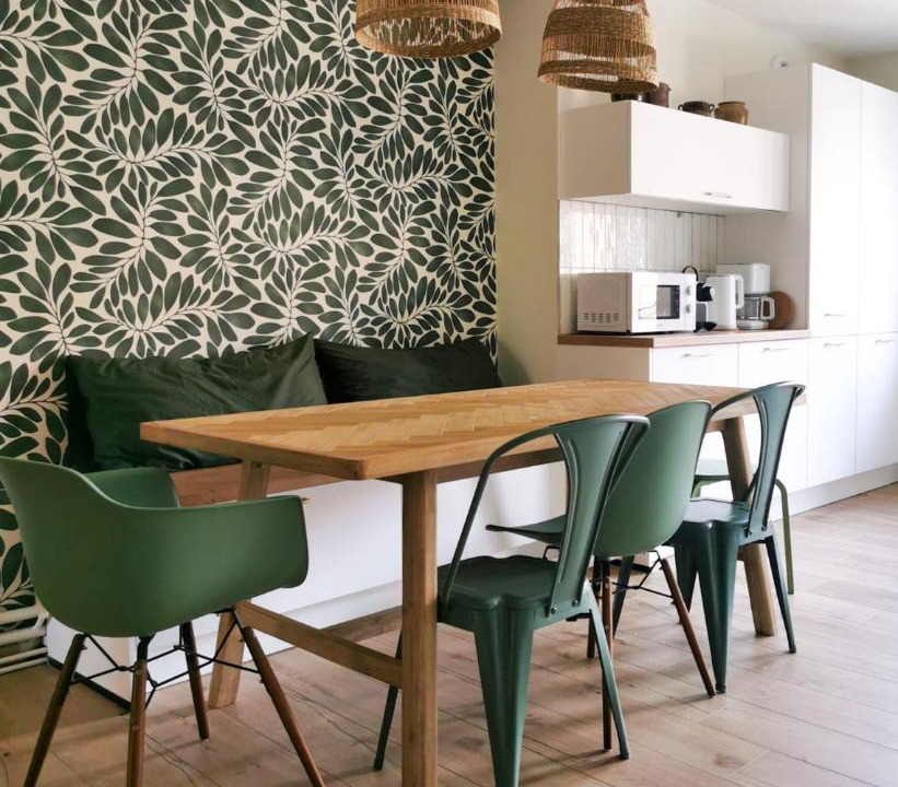 Photo of Others in Voiteur