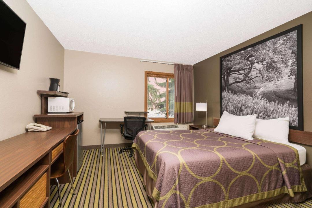 Photo of Bedroom in St. Cloud