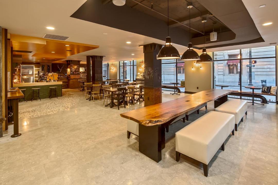 Photo of Livingroom in Downtown Baltimore