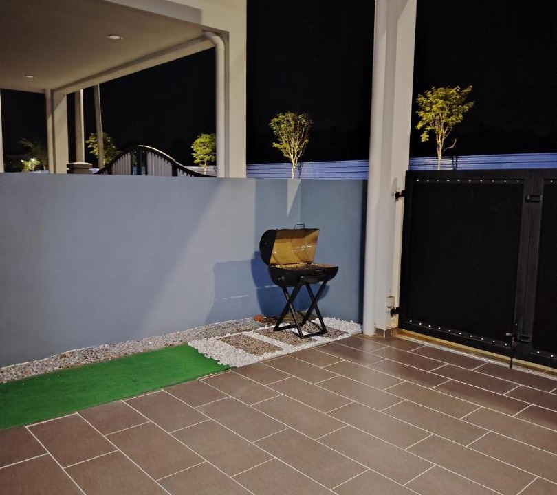 Photo of Patio Balcony in Durian Tunggal