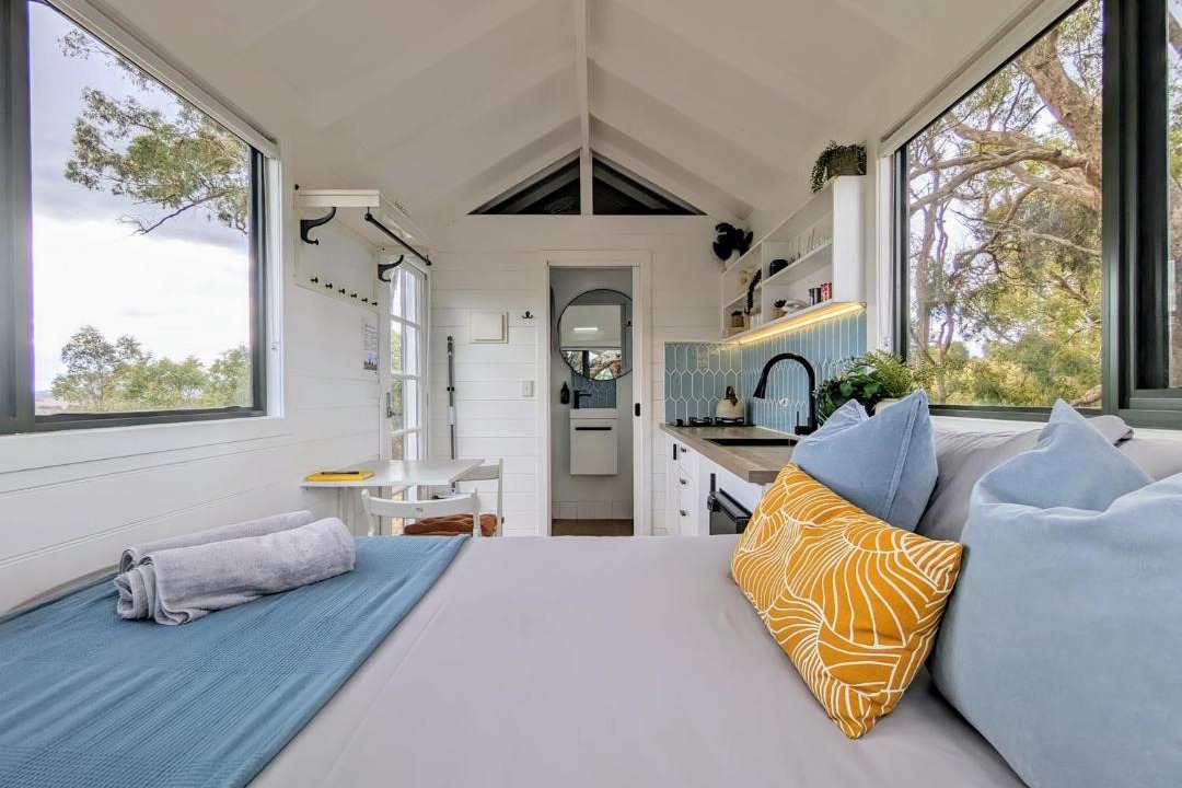 Photo of Others in Metcalfe