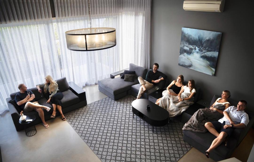 Photo of Livingroom in Macleod