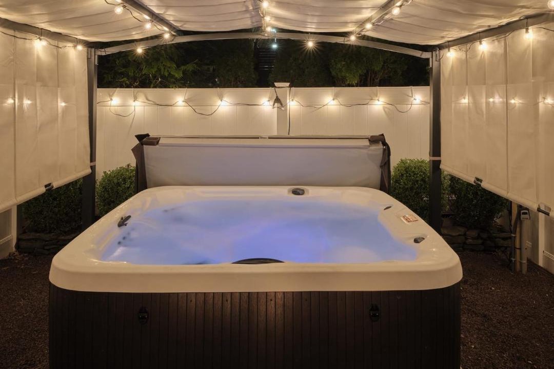 Photo of Others in Lambertville