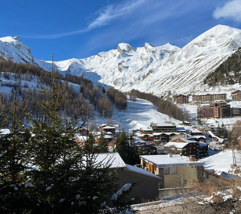 Photo of Others in Allos