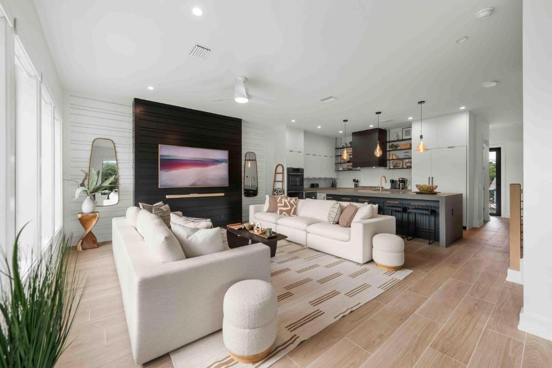 Photo of Livingroom in Holmes Beach