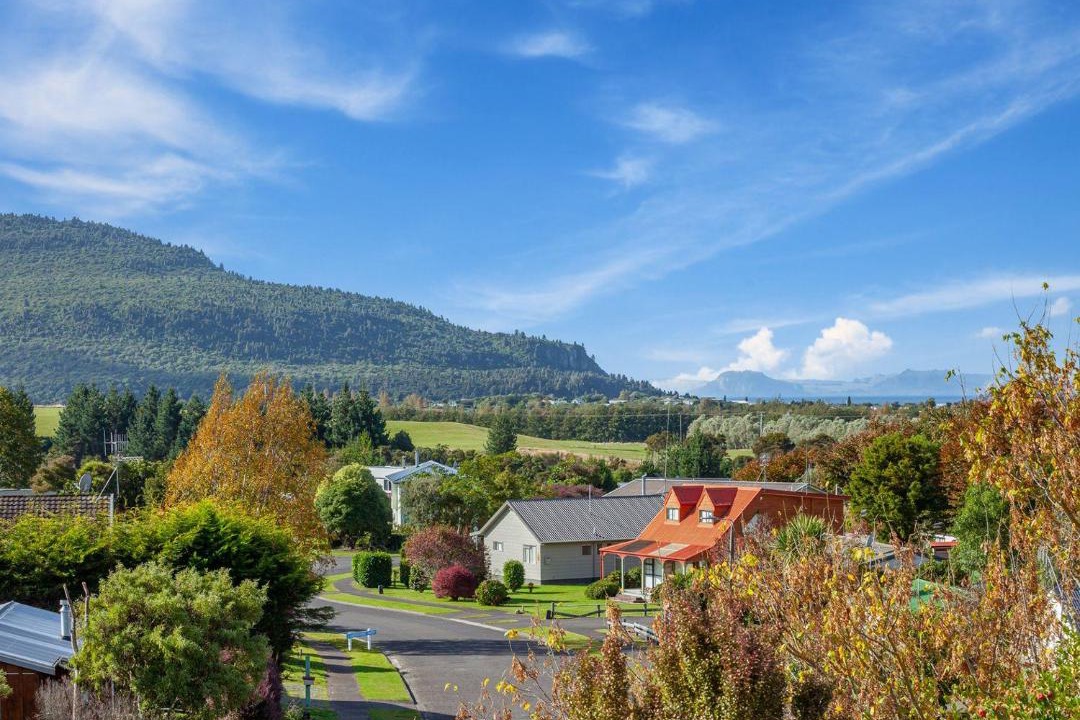 Photo of Others in Omori