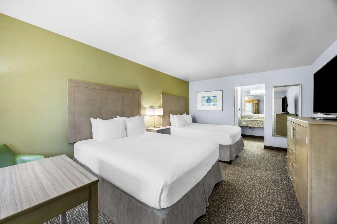 Photo of Bedroom in Grants Pass