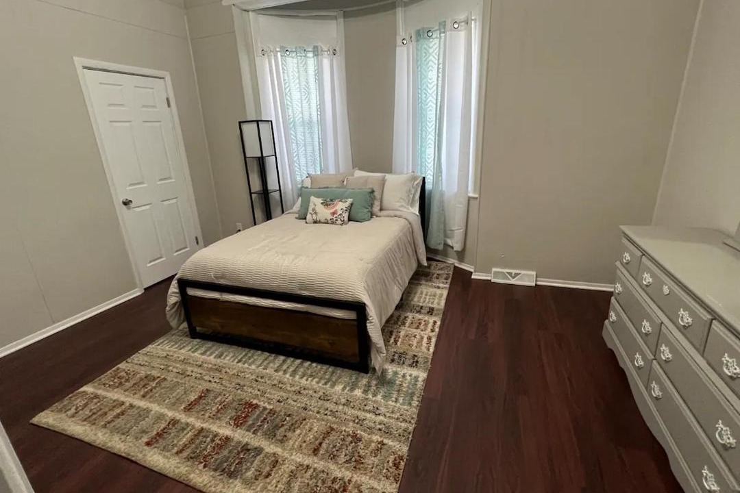 Photo of Bedroom in Uniontown