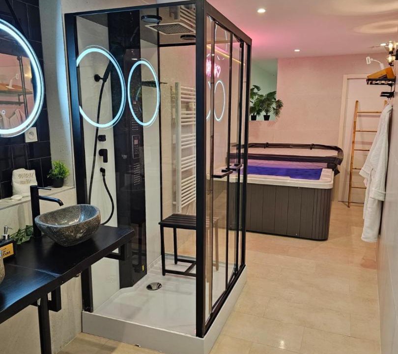 Photo of Bathroom in Clermont-l'Herault