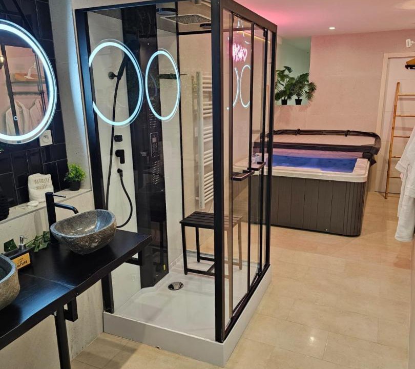 Photo of Bathroom in Clermont-l'Herault