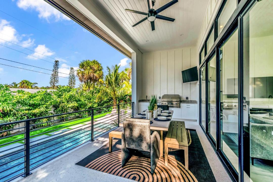 Photo of Patio Balcony in Holmes Beach