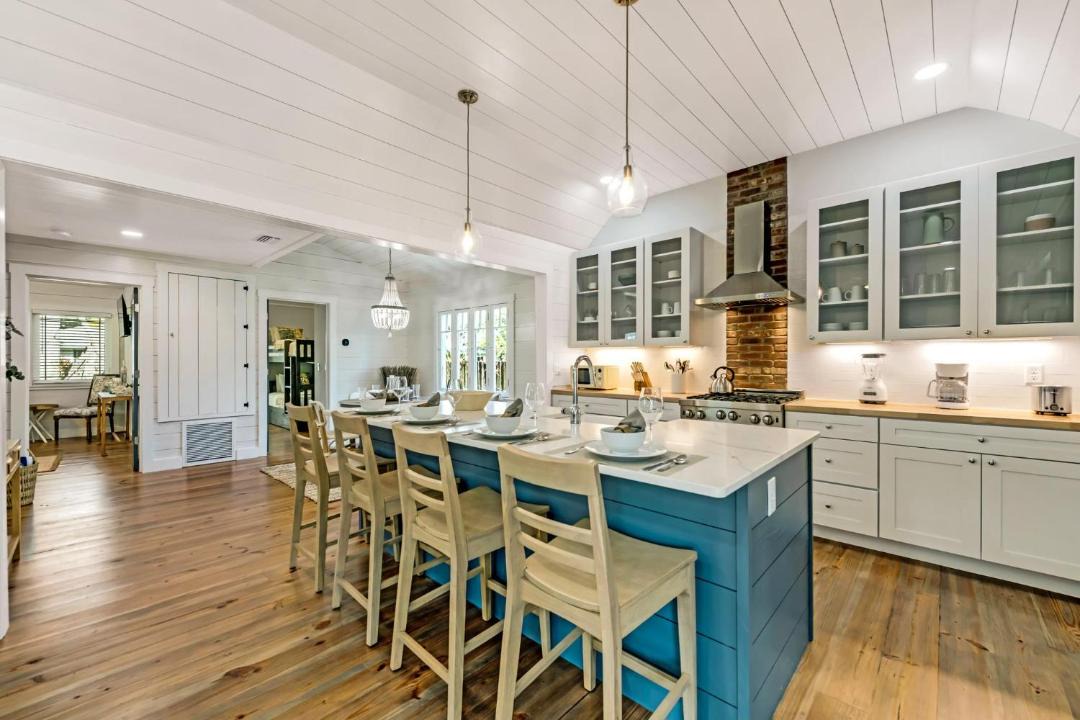 Photo of Kitchen in River District