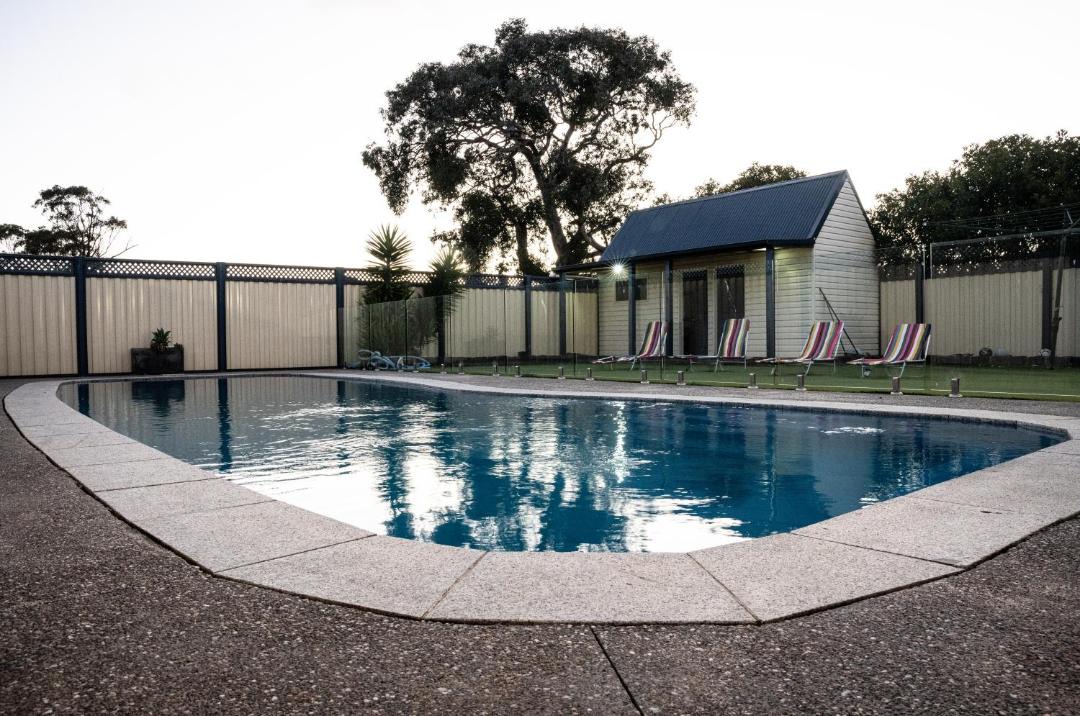 Photo of Others in Melton South