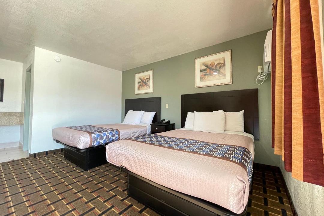 Photo of Bedroom in Ada