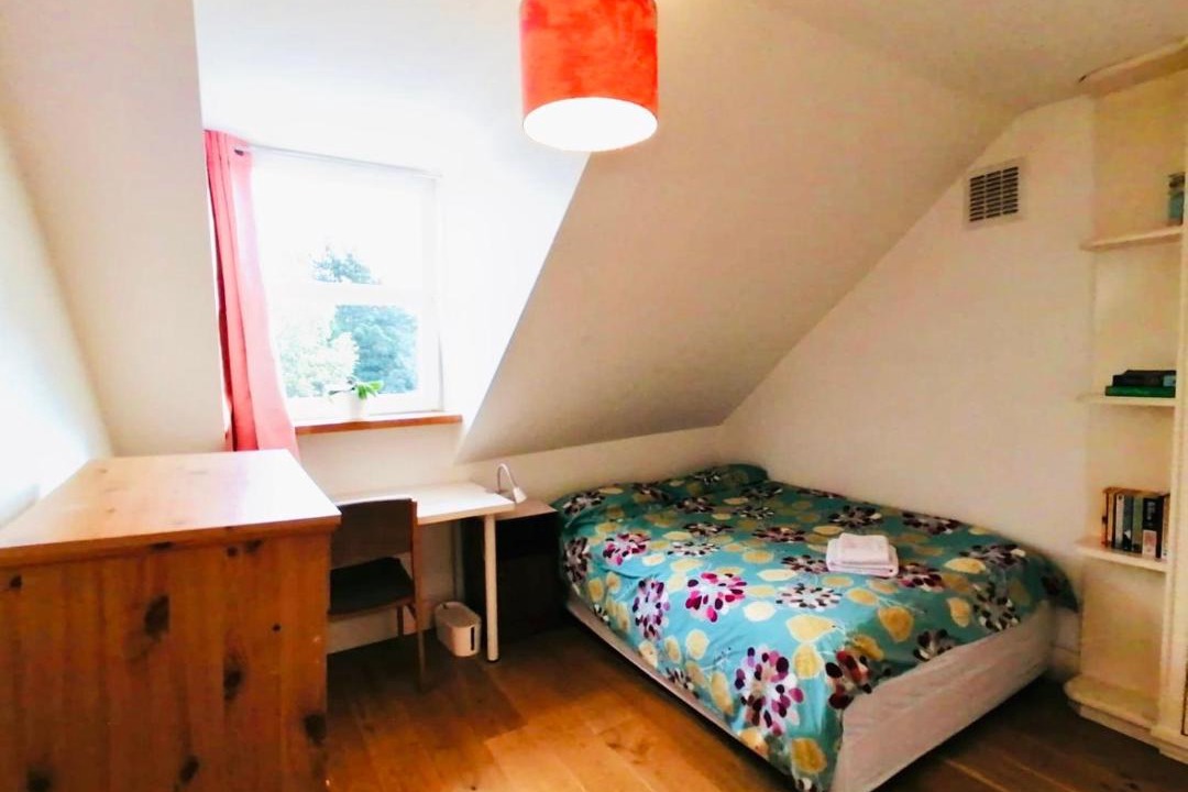 Photo of Bedroom in Woolwich Common
