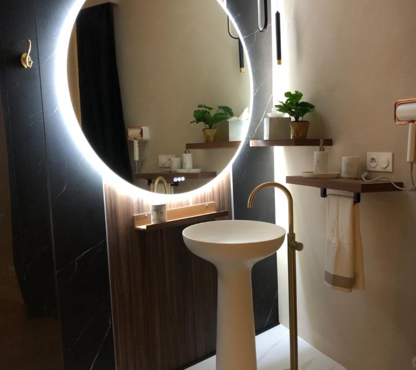 Photo of Bathroom in Noyelles-Godault