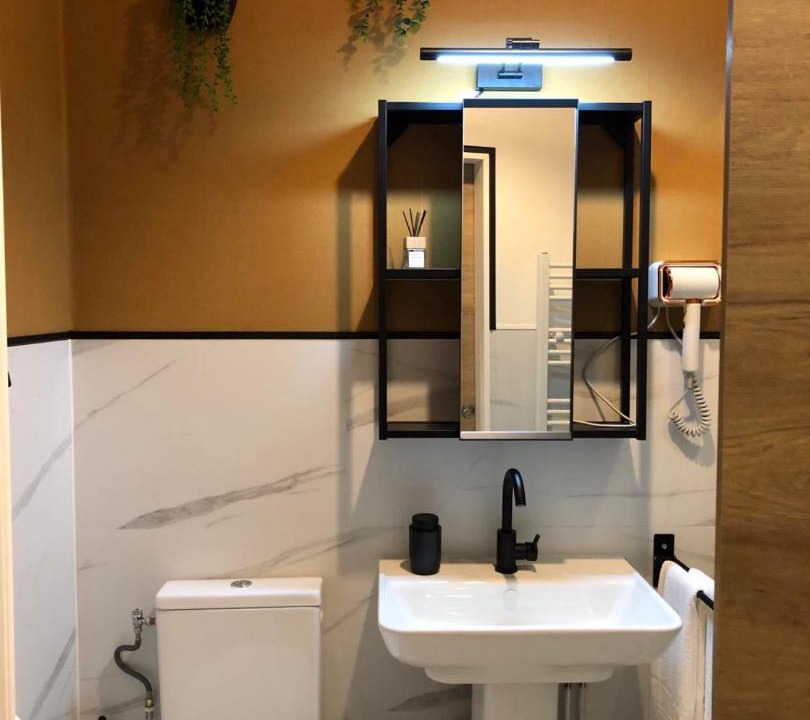 Photo of Bathroom in Noyelles-Godault