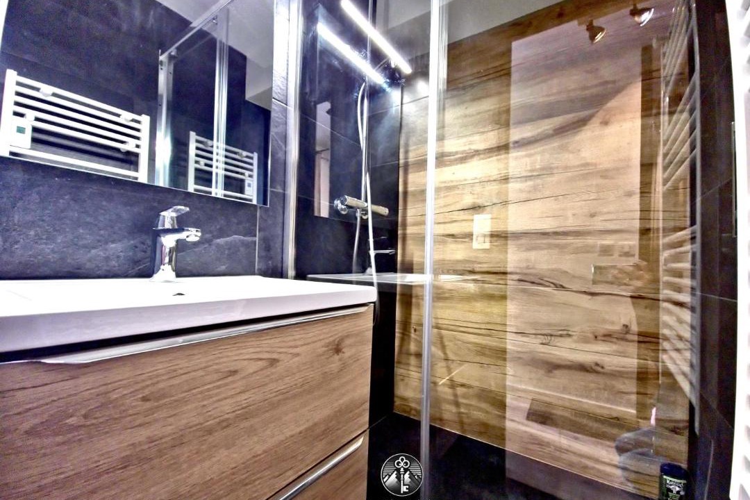 Photo of Bathroom in Eclose-Ouest