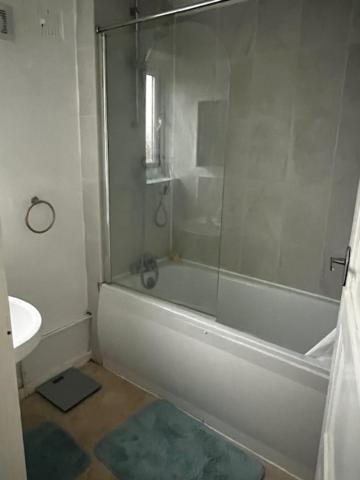 Photo of Bathroom in Netley