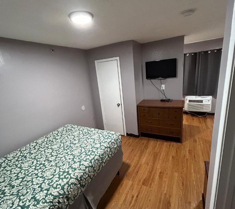 Photo of Bedroom in Lilburn