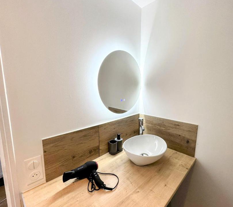 Photo of Bathroom in Abbeville