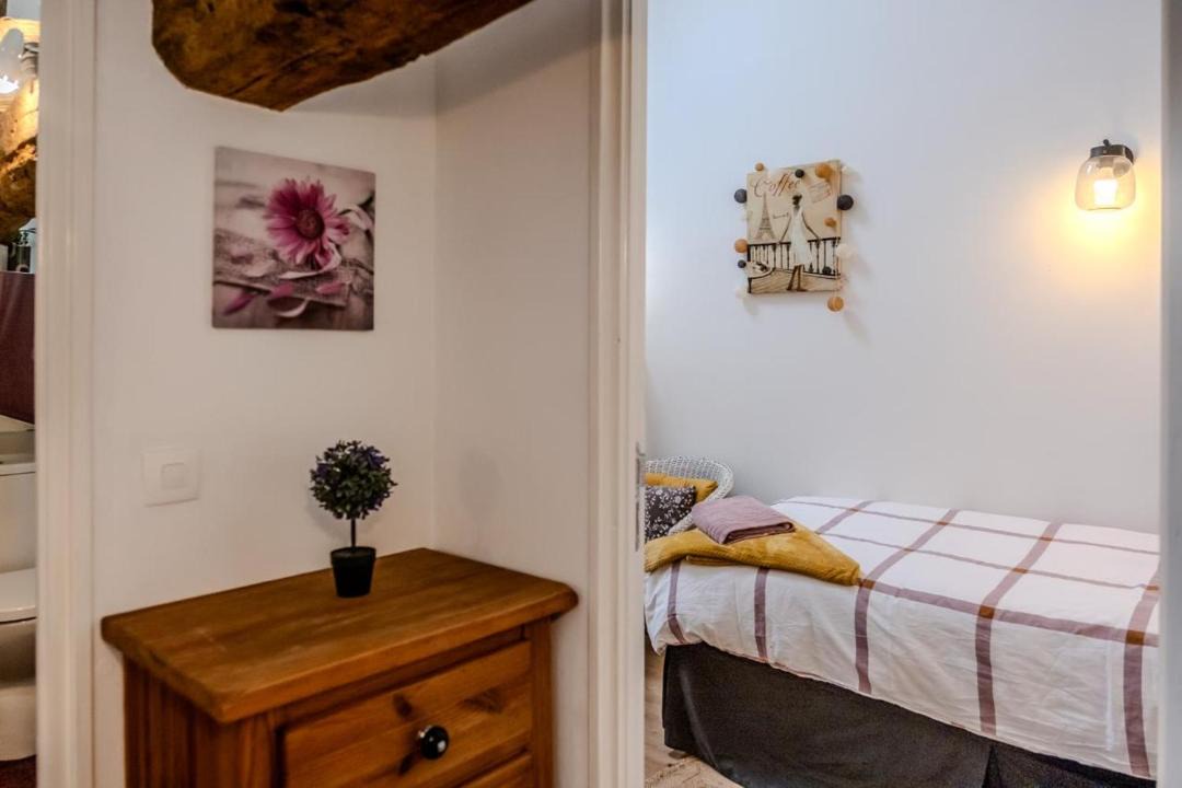 Photo of Bedroom in Le Teilleul