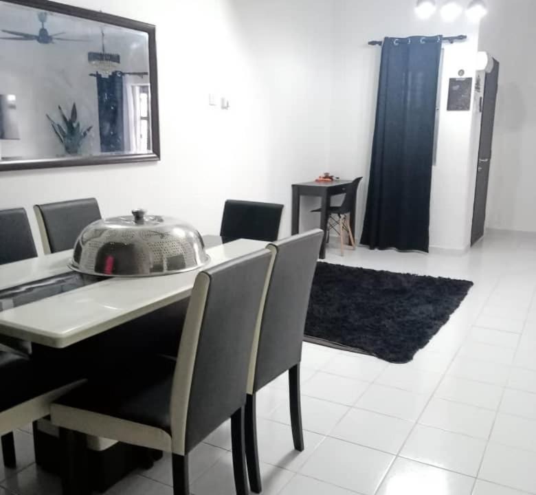 Photo of Others in Gambang