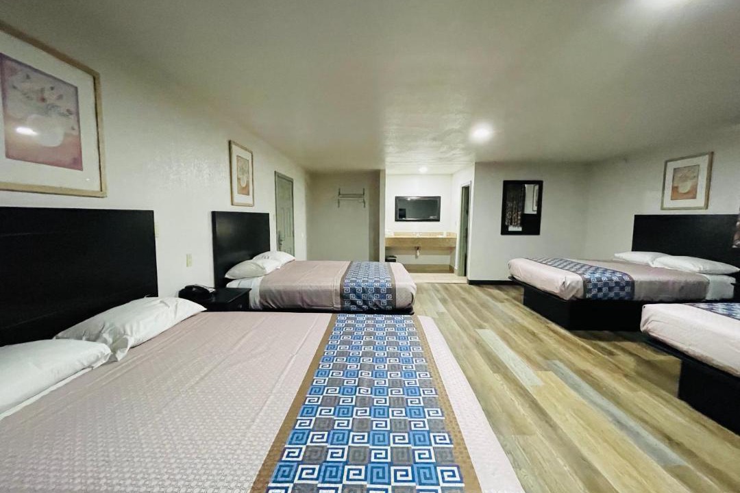 Photo of Bedroom in Ada