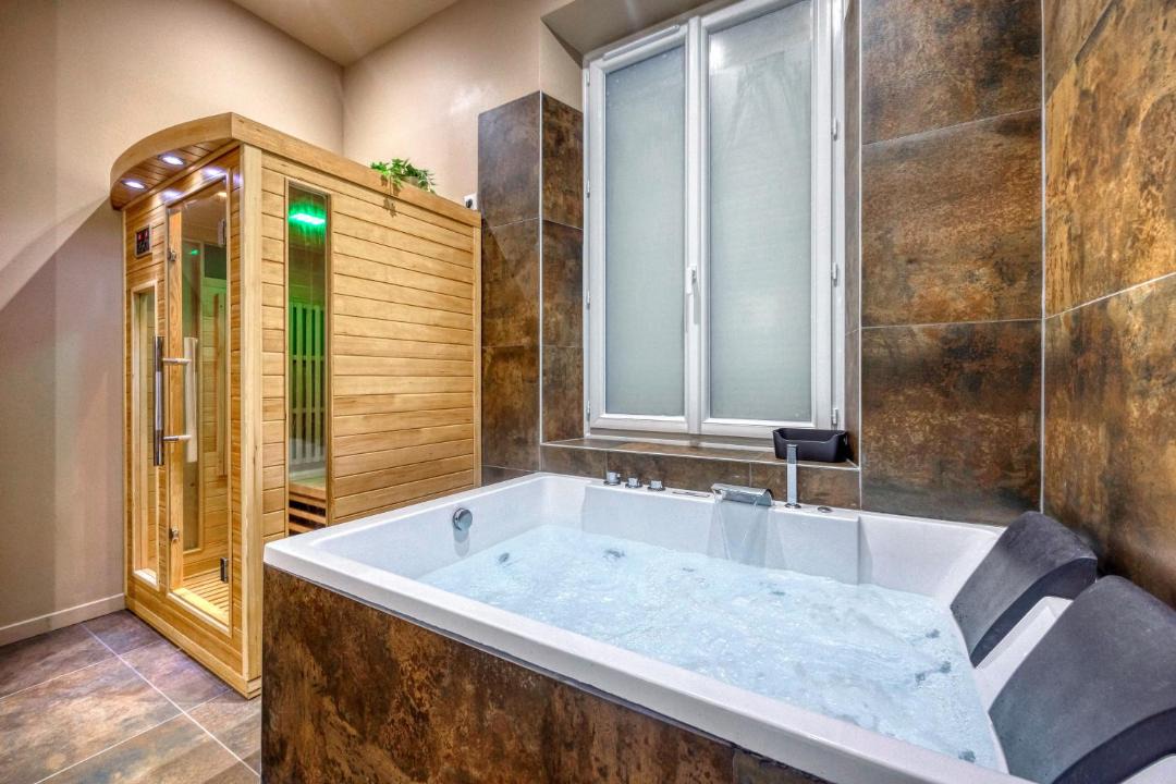 Photo of Bathroom in Quartier Chorier-Berriat