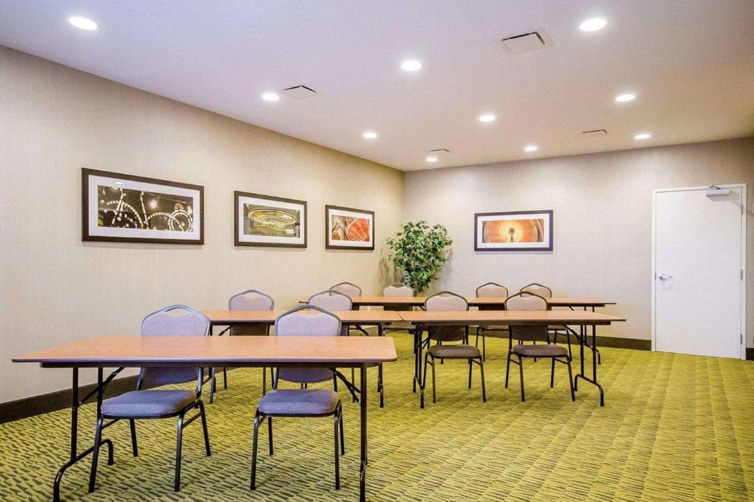 Photo of Others in Ferdinand