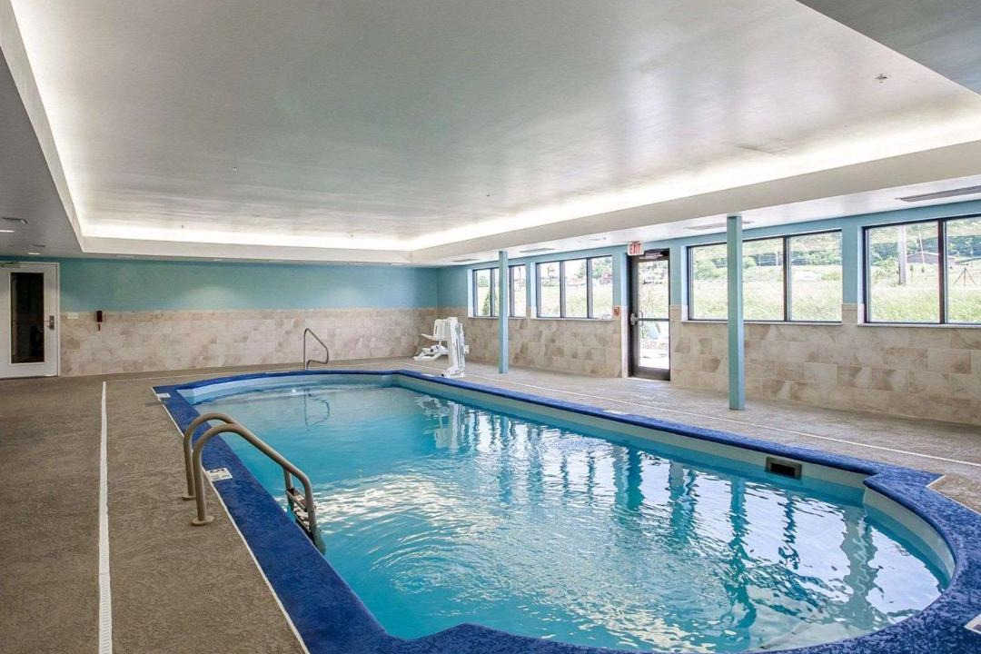 Photo of Others in Ferdinand