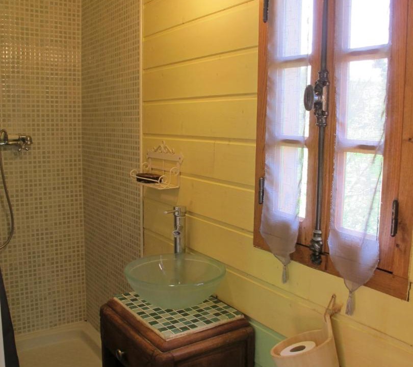 Photo of Bathroom in Montmaur