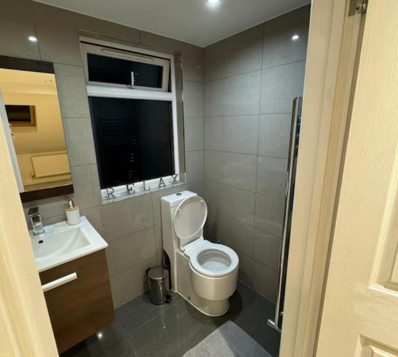 Photo of Bathroom in Woodside