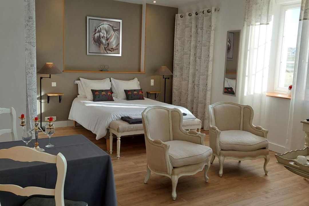 Photo of Others in Avallon