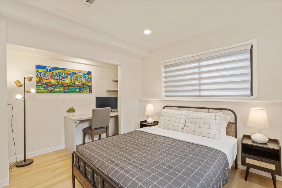 Photo of Bedroom in Picnic Point-North Lynnwood