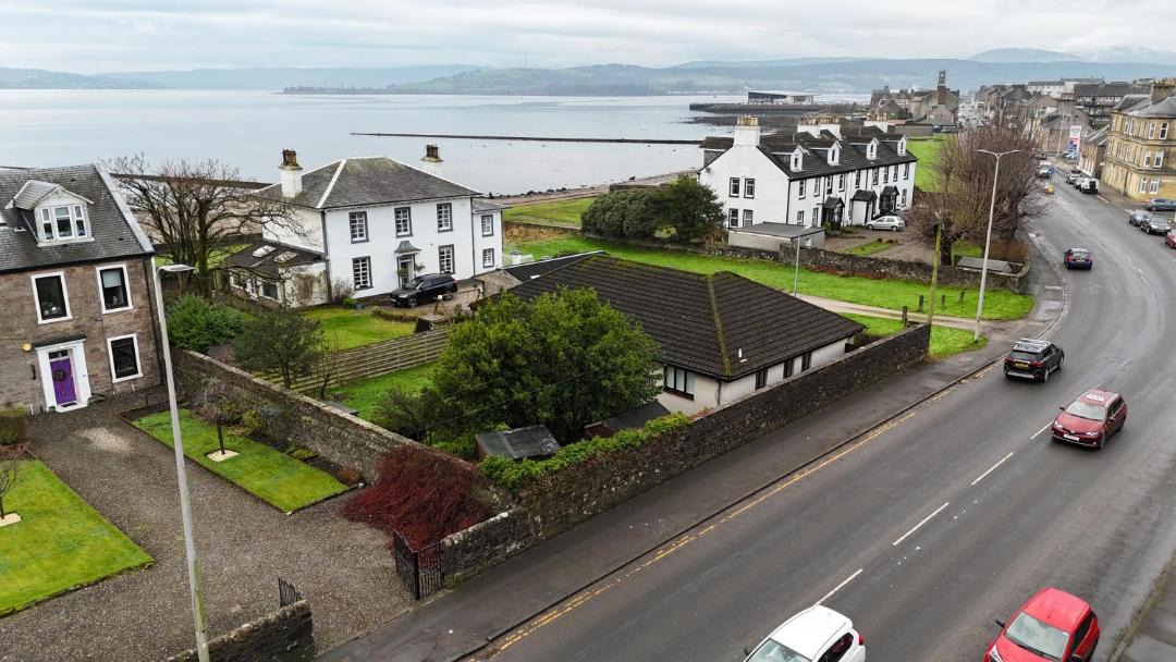 Photo of Others in Helensburgh