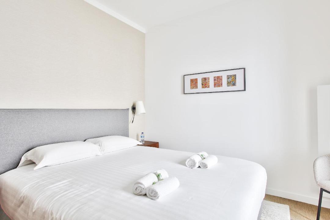 Photo of Bedroom in Arts-et-Metiers