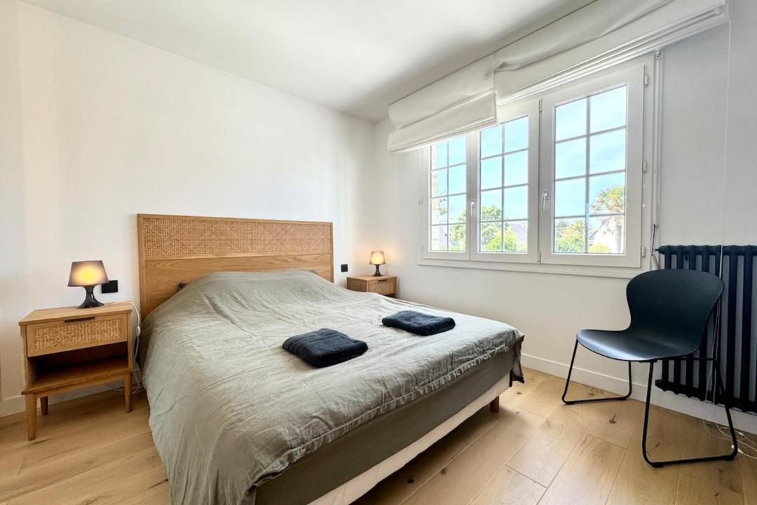 Photo of Bedroom in Larmor-Plage