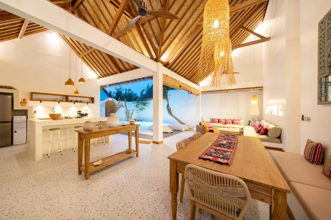 Photo of Others in Jungut Batu